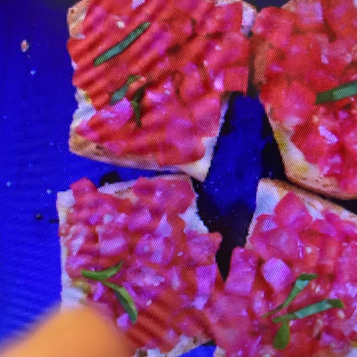 review photo of S'a dì d'andà bruschetta al pomodoro e basilico shared by @tiziana0206 on 23 May 2022 - review