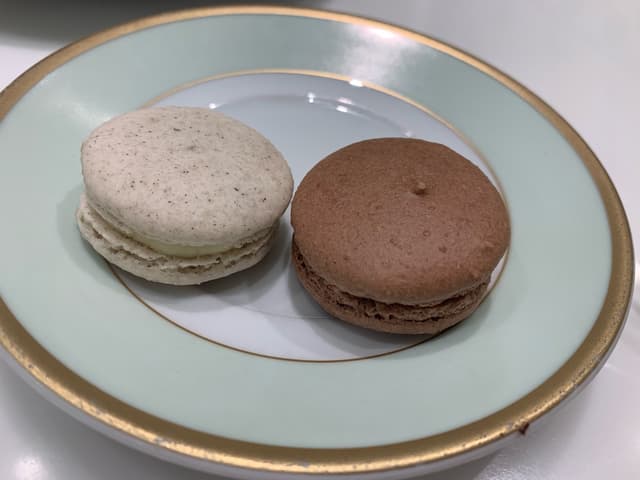 Photo of the dish “Vanilla Macaron”