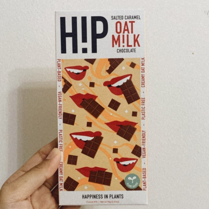 photo of HIP (H!P) Salted Caramel Oat M!lk Chocolate Bar shared by @jzishungry on  17 Jan 2022 - review