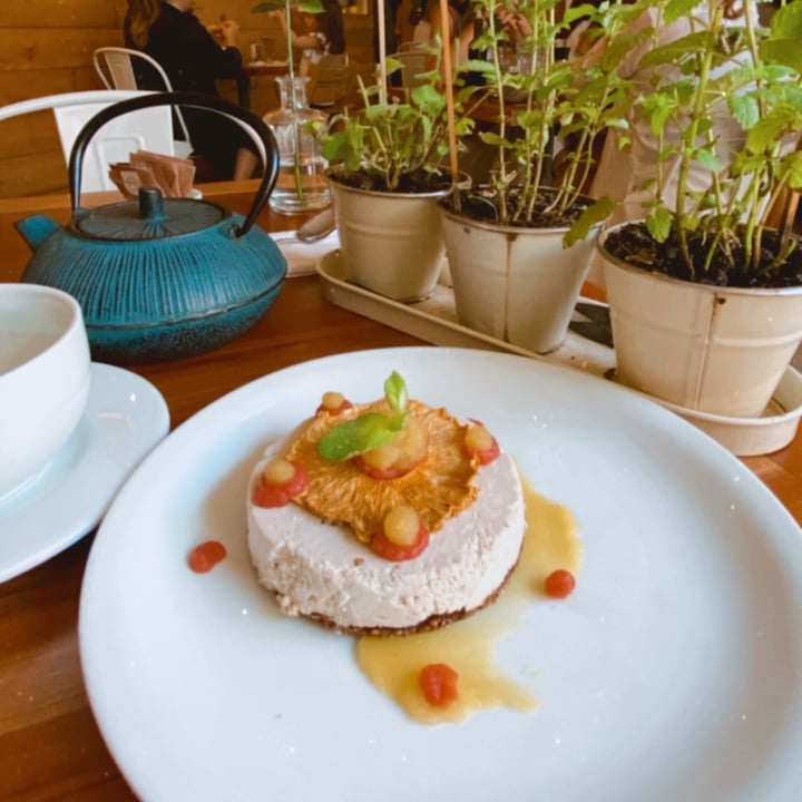 review photo of Quinoa Tarta de Coco y Chocolate shared by @veggieprincess on 17 Nov 2022 - review