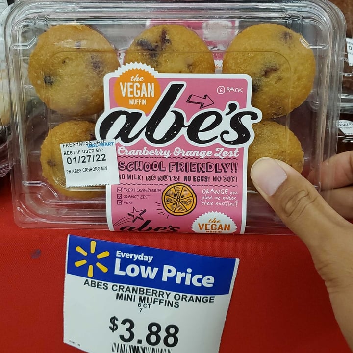 photo of Abe's Vegan Muffins Cranberry Orange Zest Mini Muffins shared by @lliguerpr96 on  26 Jan 2022 - review