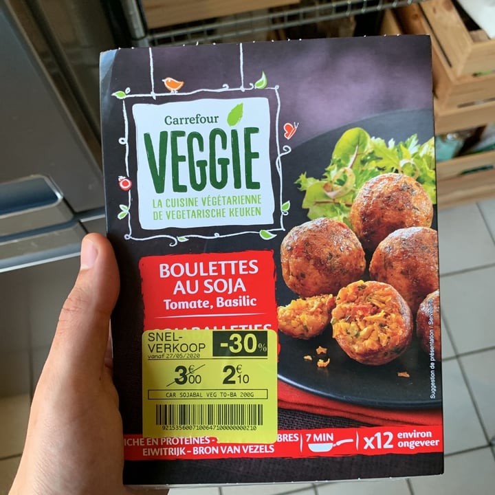 photo of Carrefour  Tomato basilicum veggieballs shared by @bertus on  30 May 2020 - review