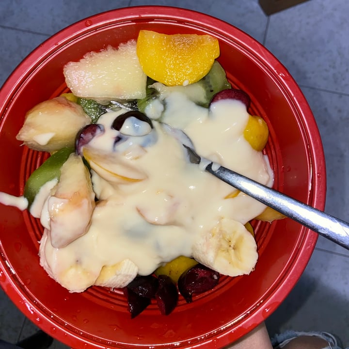 photo of Valsoia Yogurt alla pesca&maracuja shared by @vikilopes on  18 Jul 2021 - review