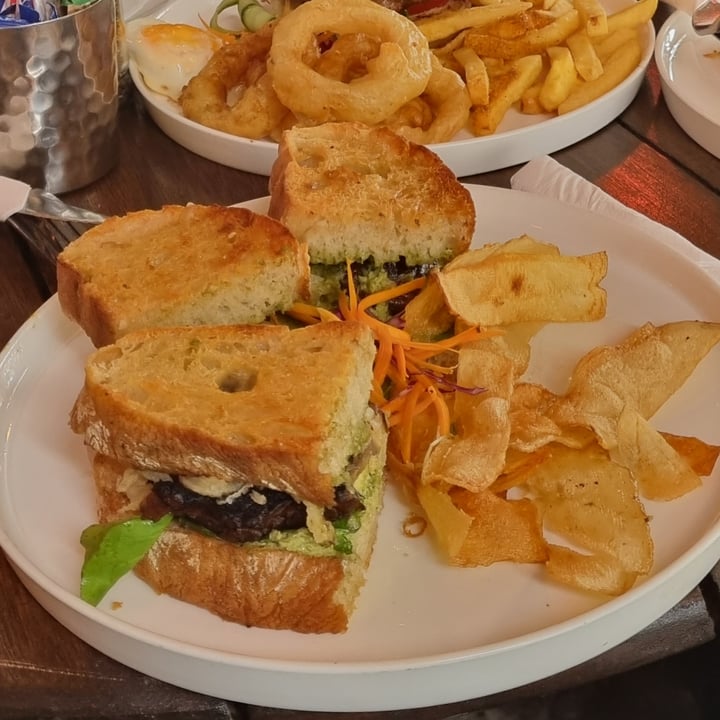 photo of Java Cafe/Bistro Stellenbosch Vegan mushroom pesto sandwich shared by @gittek on  13 Aug 2022 - review