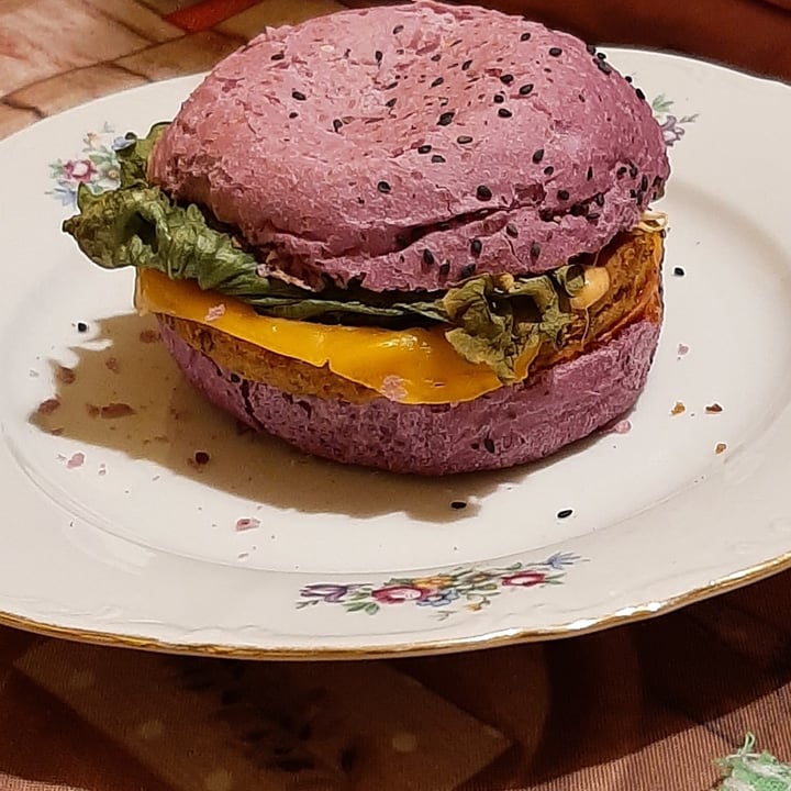 photo of Flower Burger Cherry Burger shared by @sassy94 on  14 Feb 2022 - review