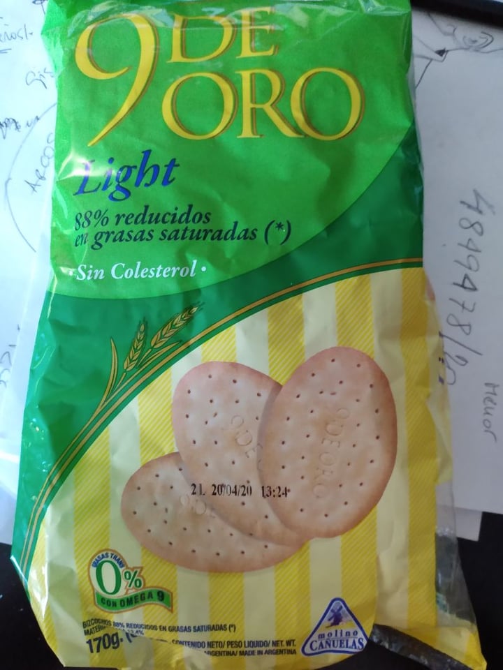 photo of Trader Joe's 9 De Oro Light shared by @rodanilo1972 on  30 Jan 2020 - review