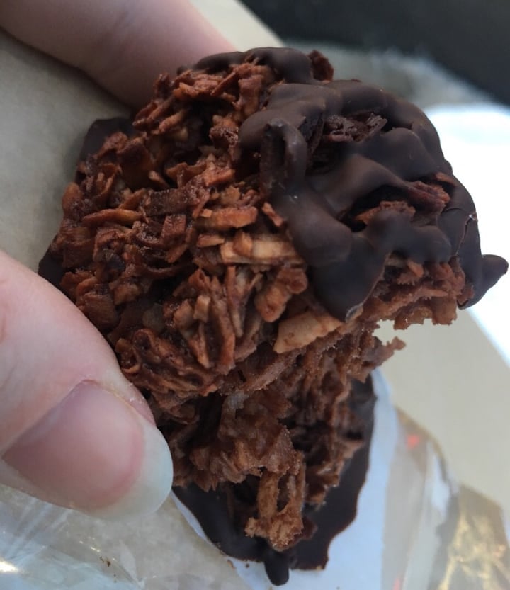 photo of Seed Plant-Based Cafe Coconut Macaroon shared by @katiewink on  01 Mar 2019 - review
