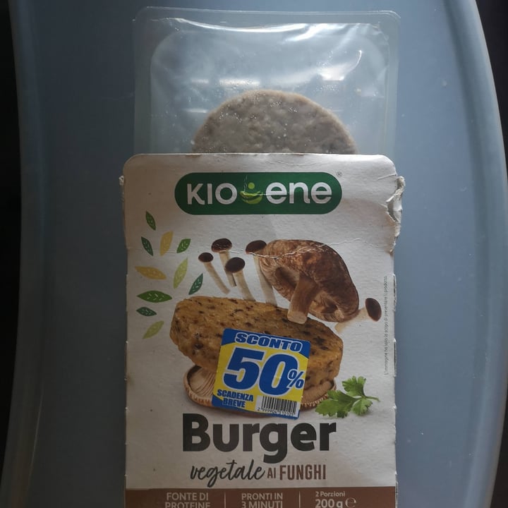 photo of Kioene Burger vegetale ai funghi shared by @matteoto on  29 Jun 2022 - review