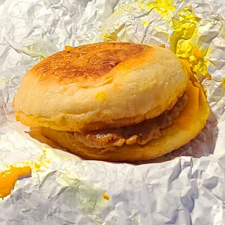 photo of Café 1610 Breakfast Sandwich shared by @agreene428 on  09 Nov 2020 - review