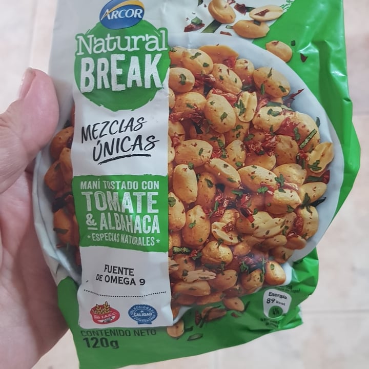 photo of Natural break Mani Tostado Con Tomate & Albahaca shared by @ines1989 on  01 Jan 2022 - review