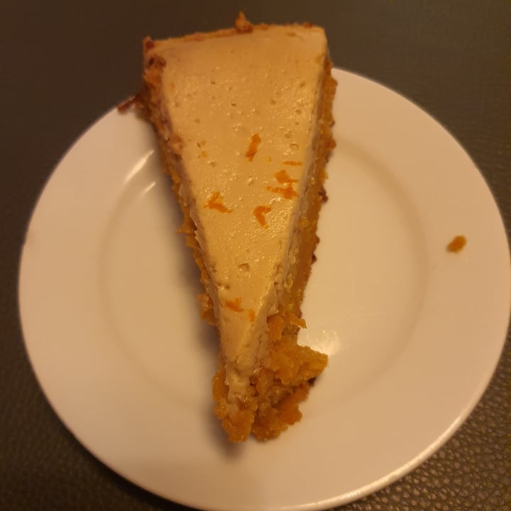 photo of Biocenter Carrot cake shared by @garcialorca on  25 Feb 2021 - review