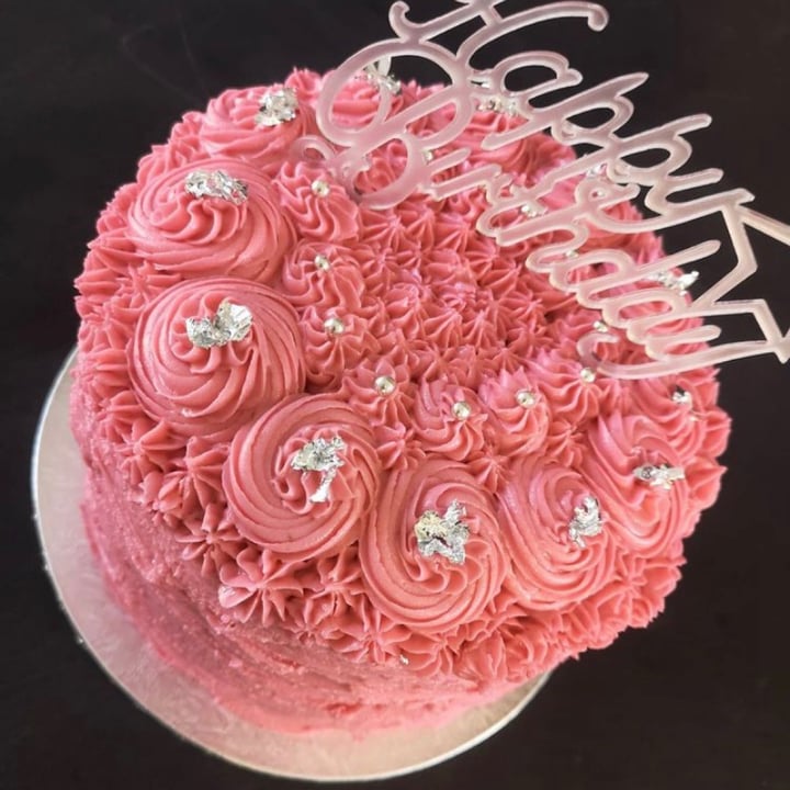 review photo of Vicky's Veganry Baked goods shared by @consciousmarelize on 03 Feb 2021 - review
