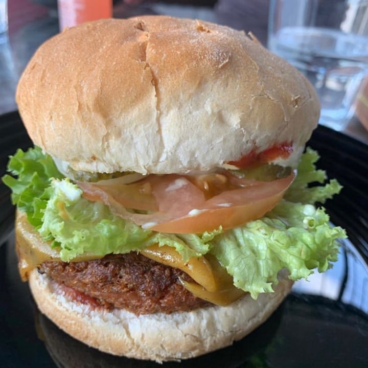 photo of The Fussy Vegan Beyond Burger shared by @megan4els on  05 Jun 2020 - review