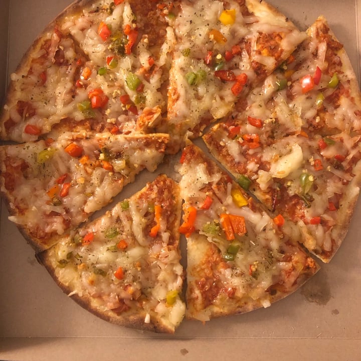 photo of Vegan E Meet Italy Vegano Ragu Pizza shared by @mothercitymatt on  28 Feb 2021 - review