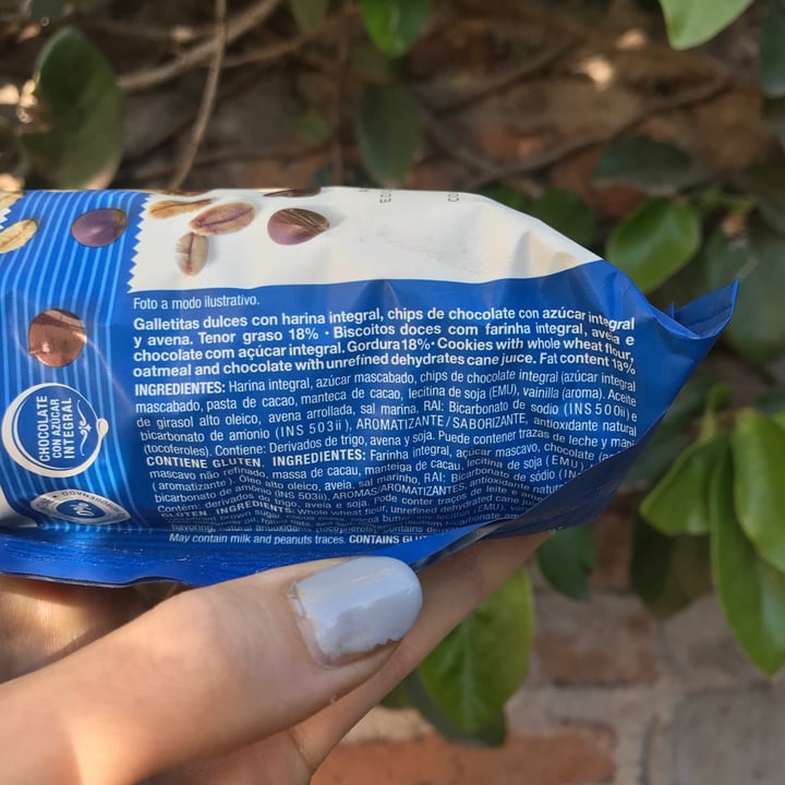 photo of Cachafaz Galletas Integral De Avena Con Chips De Chocolate shared by @russomai on  13 Jun 2021 - review