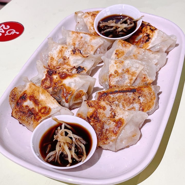 photo of Yu Long Vegetarian Food 玉龙素食 Guo Tie shared by @veggiexplorer on  02 Feb 2021 - review