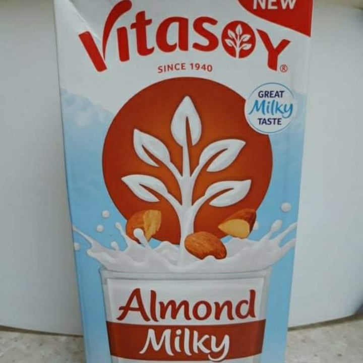 photo of Vitasoy | The Soy Experts Almond Milk shared by @annapotts on  28 Jun 2021 - review