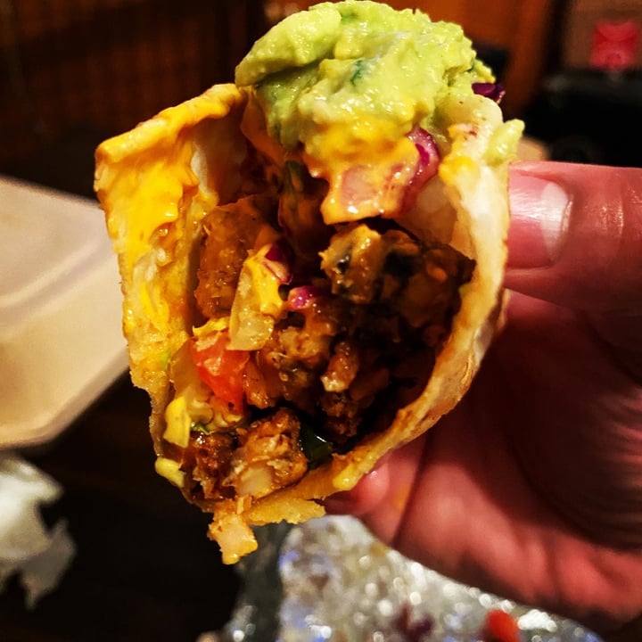 photo of Muñecas Downtown Taco Garden Volcano Tempeh Tacos shared by @rodjon on  06 May 2020 - review