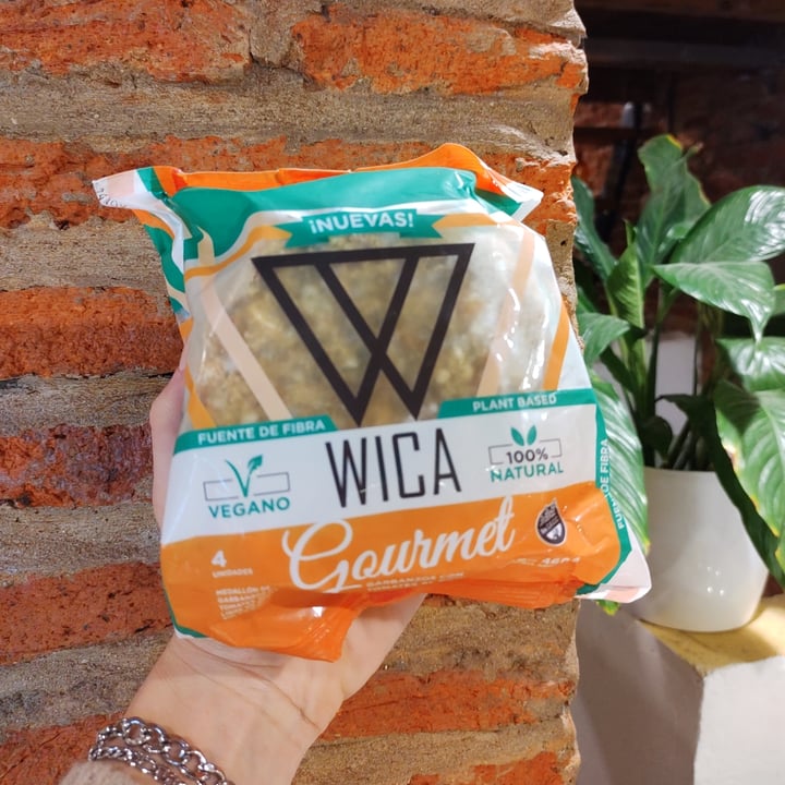 photo of Wica Medallones Gourmet shared by @ailencachela on  30 Aug 2021 - review