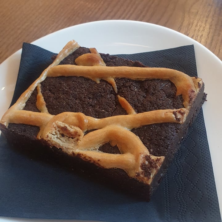 photo of Wulf & Lamb Tahini brownie shared by @carment03 on  17 Jul 2021 - review