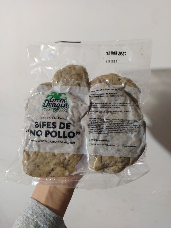 review photo of Green Dragon - Vegan food Bifes de "no pollo" shared by @celes on 23 Mar 2021 - review