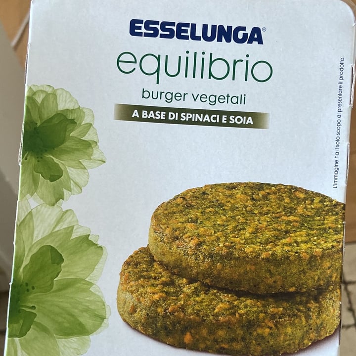 photo of  Esselunga Burger spinaci E Soia shared by @rayar on  01 Jul 2022 - review