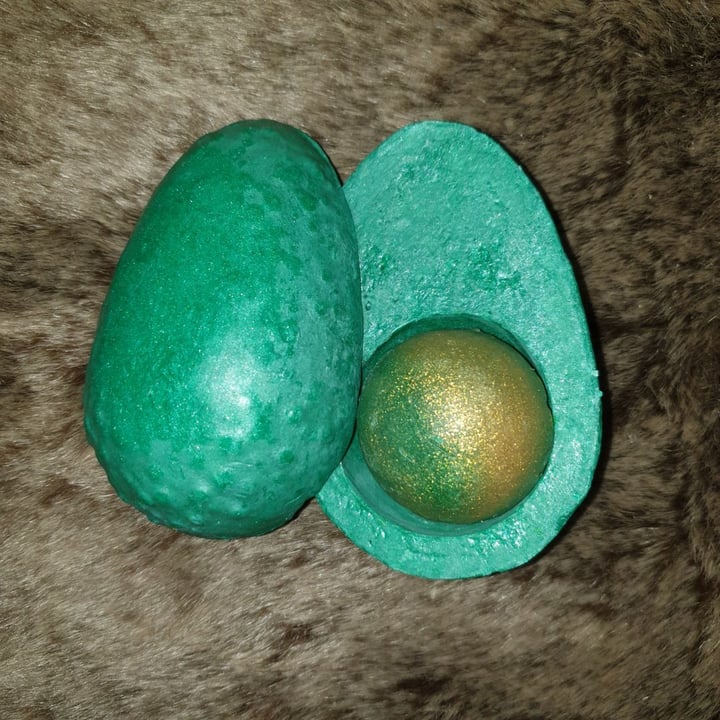 review photo of LUSH Fresh Handmade Cosmetics Avo Good Easter shared by @elianavegan on 06 Mar 2020 - review