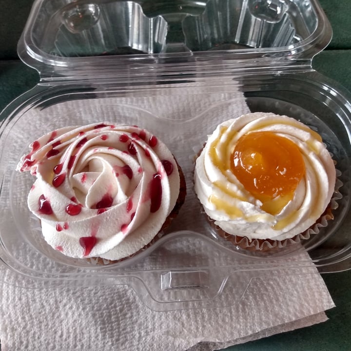 The Pastry Factory, LLC Short North Arts District, Columbus, United States Cupcakes Review