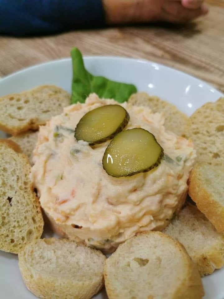 photo of El Perro Gamberro Ensaladilla rusa shared by @mimivi on  19 Nov 2019 - review