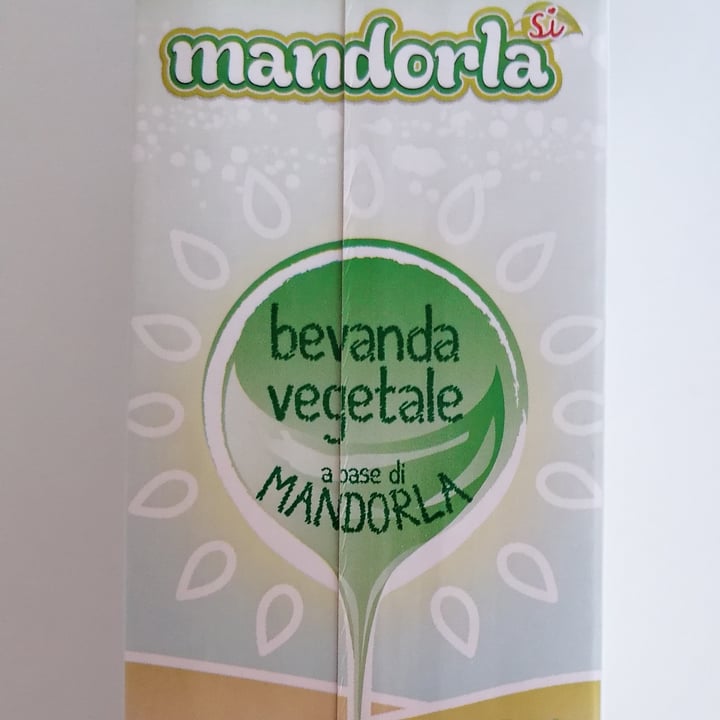 photo of Mandorla si Latte di mandorla shared by @marla2000 on  17 Jul 2022 - review