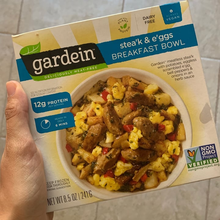 photo of Gardein Stea'k and E'ggs Breakfast Bowl shared by @mariajamison on  19 Jun 2020 - review