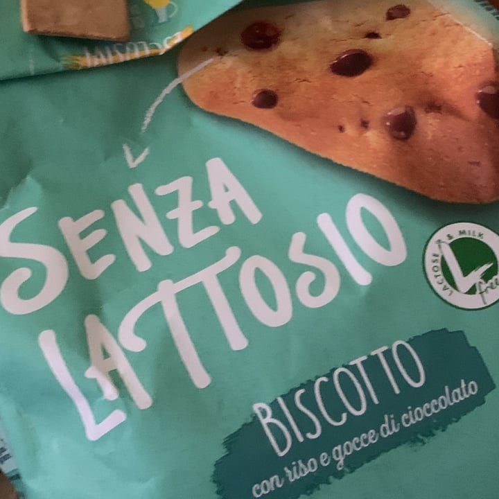 photo of Riso Scotti Biscotto con riso e gocce di cioccolato shared by @susoo on  09 Jun 2022 - review