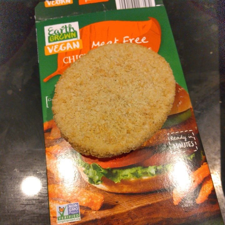 photo of Earth Grown Meat Free Chickenless Patties shared by @j0elle on  23 Oct 2022 - review