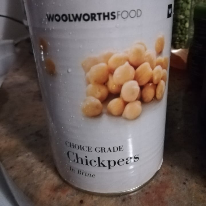 photo of Woolworths Food Chickpeas in Brine  shared by @cogitoergovegan on  15 Aug 2020 - review