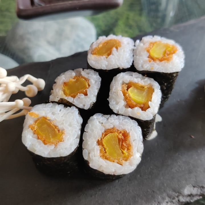 photo of Secret Garden Berlin | Vegan Sushi Happy dragon shared by @emilianogiangreco on  11 Oct 2022 - review