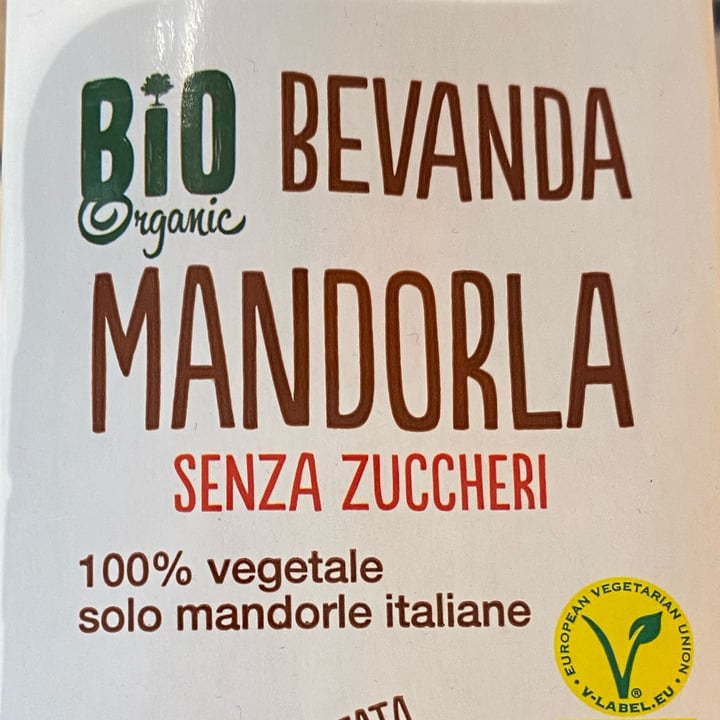 photo of Vemondo  Bevanda Alla Mandorla Senza Zuccheri shared by @alicecataldo on  24 Oct 2022 - review