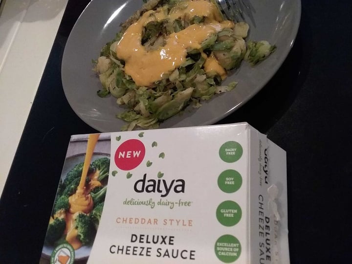 photo of Daiya Cheddar Style Deluxe Cheeze Sauce shared by @ambularfortheanimals on  11 Nov 2018 - review