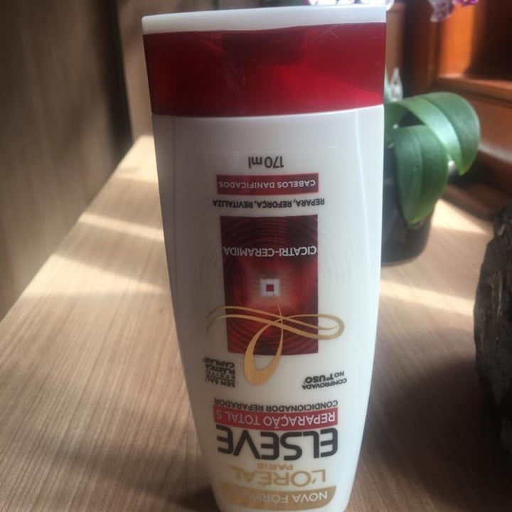 review photo of L’Oréal PARiS condicionador elseve total 5 shared by @mariacasaca on 14 Jun 2022 - review