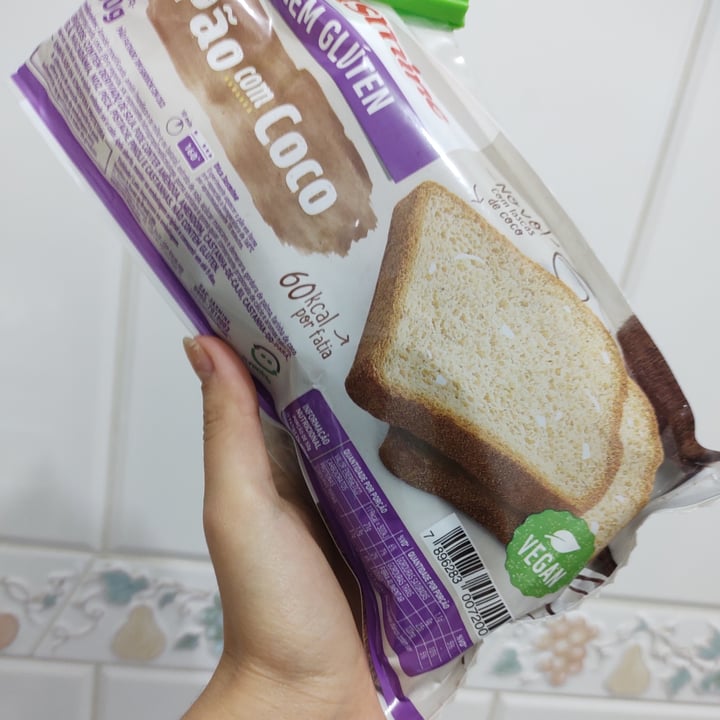 review photo of Jasmine Pão de coco shared by @prilimacv on 26 Sep 2022 - review