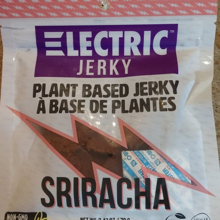 photo of Electric Jerky Sriracha Plant Based Jerky shared by @mynameislisa on  13 Mar 2021 - review