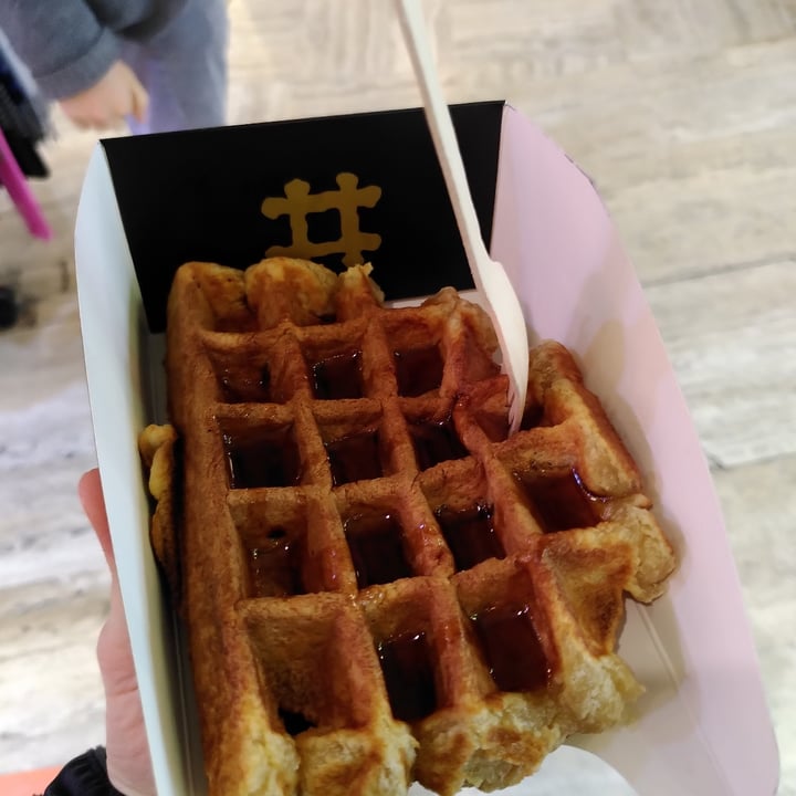 photo of Veganwaf' Vegan Waffle With Marple Syrup shared by @maffi1810 on  05 Apr 2022 - review