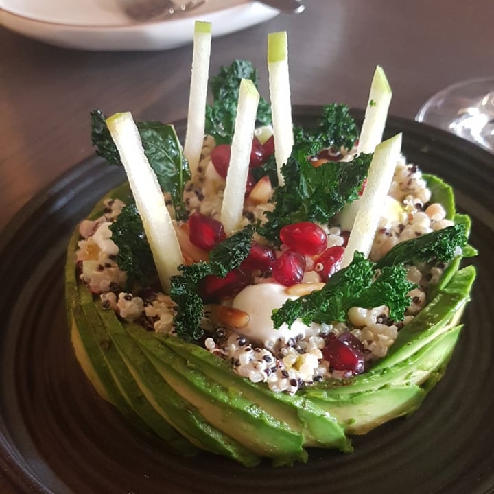 photo of Americano Dubai Quinoa Salad shared by @kenyacapra on  06 May 2022 - review