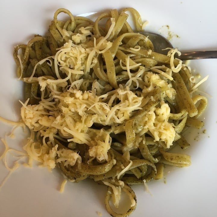 photo of 4 Directions family restaurant Vegan pasta with pesto and vegan cheese shared by @gillhibbitt on  09 Dec 2021 - review