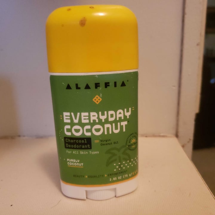 photo of Alaffia Everyday coconut charcoal Deodorant shared by @amakarick on  29 Aug 2021 - review