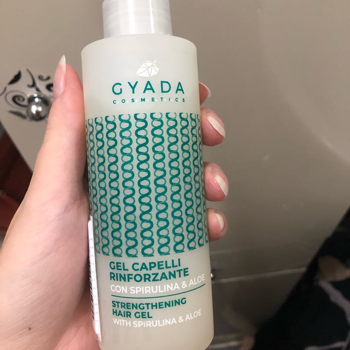 photo of Gyada Cosmetics Gel capelli con spirulina e aloe shared by @elissss on  05 Oct 2022 - review