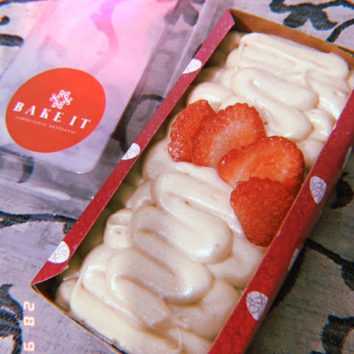 photo of Bake It - Confeitaria Artesanal (delivery only) Red Velvet shared by @karolkessely on  16 Jul 2021 - review