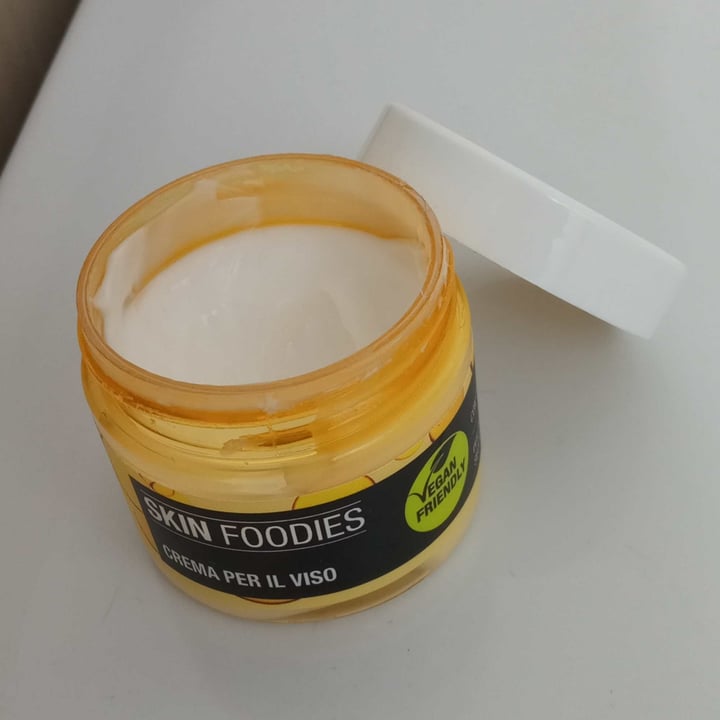 photo of Cien Skin Foodies Crema facial shared by @stefuzza80 on  11 May 2022 - review