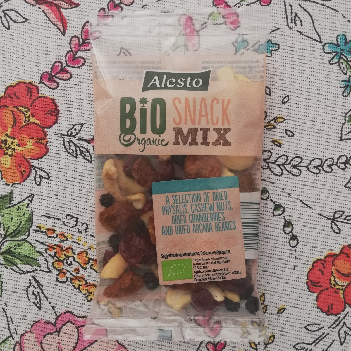 Bio Organic Snack Mix from Alesto - Vegan Product Reviews & Ratings ...