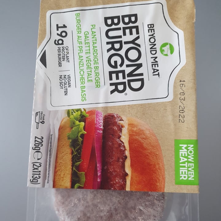 review photo of Beyond Meat Beyond Burger Plant-Based Patties shared by @nogtatirj on 13 May 2022 - review