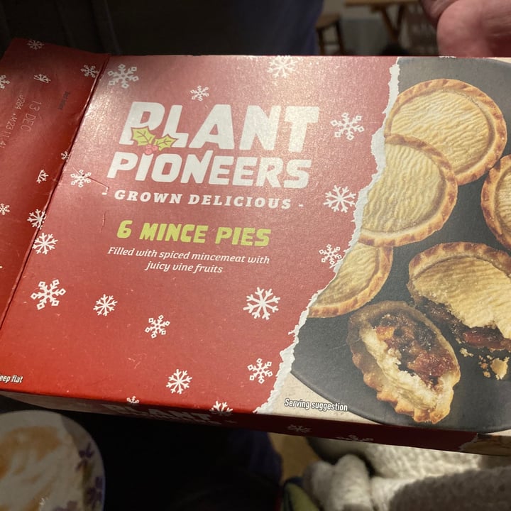 photo of Plant Pioneers Mince pies shared by @shmambam on  13 Nov 2021 - review